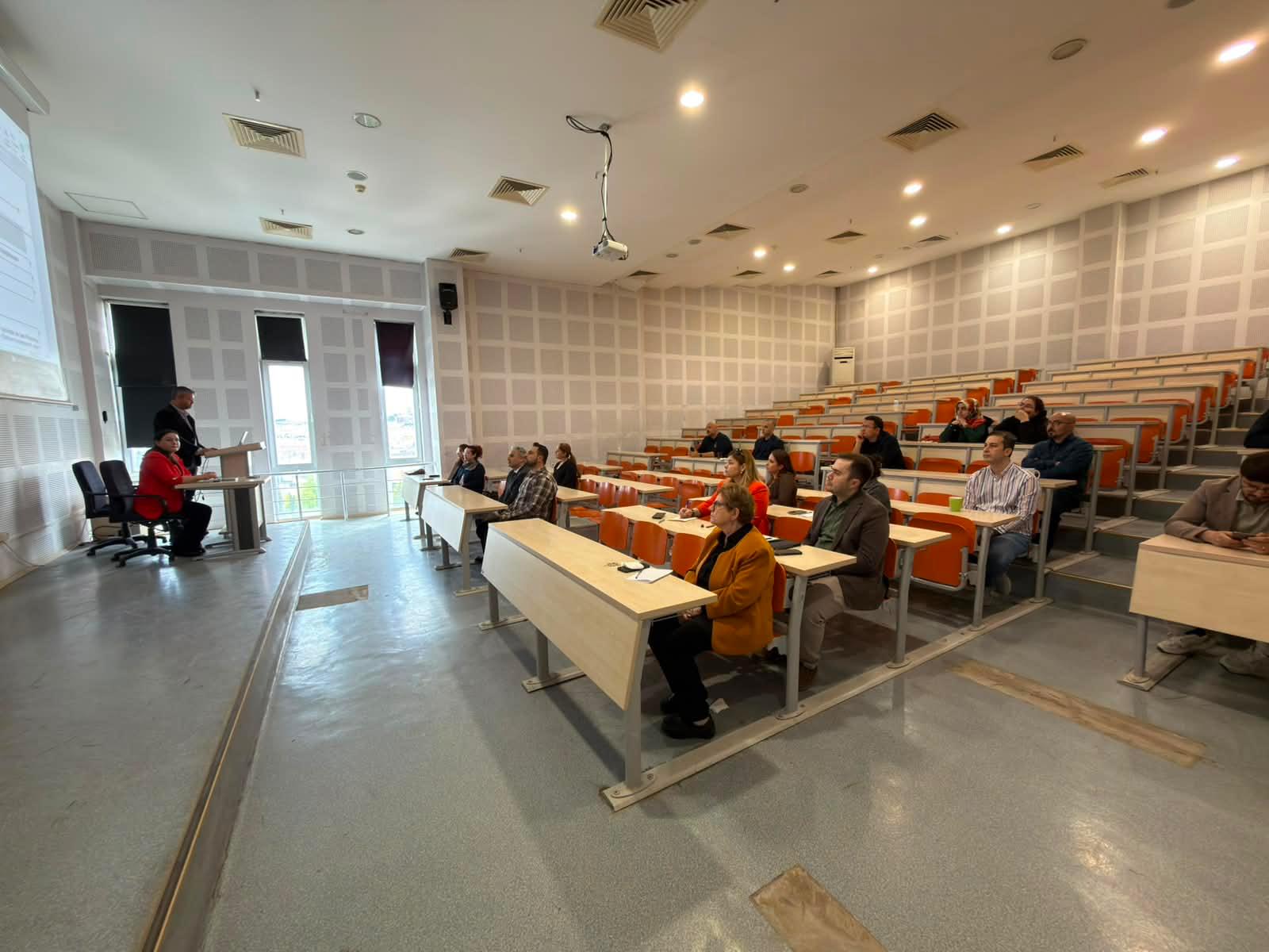 Kilis 7 Aralık Üniversitesi İlahiyat Fakültesinde TÜBİTAK Proje Eğitimi Gerçekleştirildi